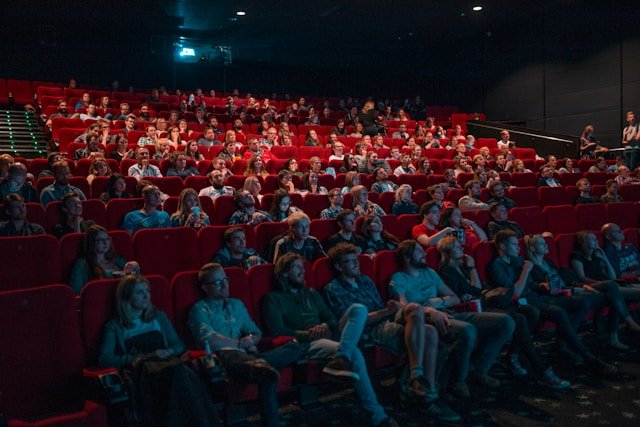 Deretan Film Indonesia Rilis di Bulan Oktober, dari Romansa sama Teror Mencekam!